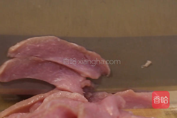 杏鲍菇炒菜谱的排骨_肉片胡萝卜龙眼莲子炖做法图片