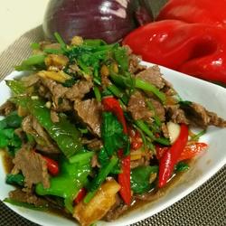 小炒黄牛肉