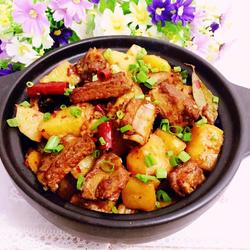川味土豆烧排骨