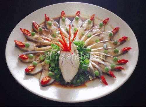 做法下载之金孔雀的孔雀鲳鱼【图】_烤箱开屏食谱帝大全长开屏云图片