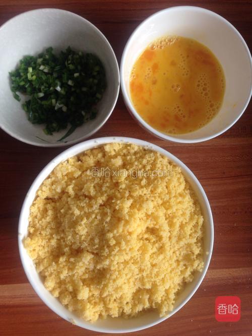鸡蛋炒包谷饭