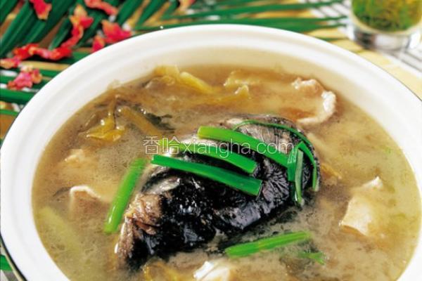酸菜鱼头汤