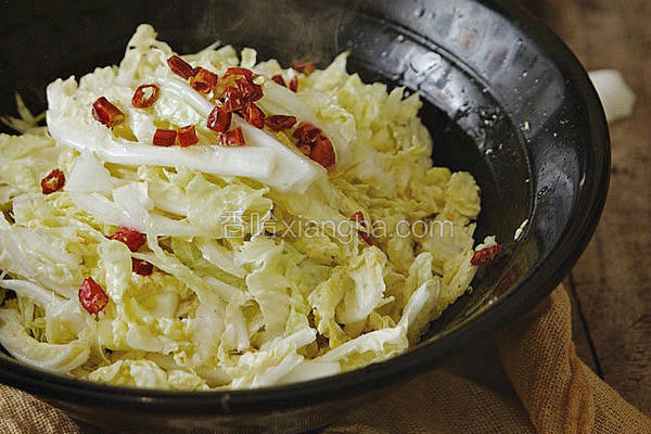 酸辣白菜菜谱大全图片 NjAwX2MyXzQwMA
