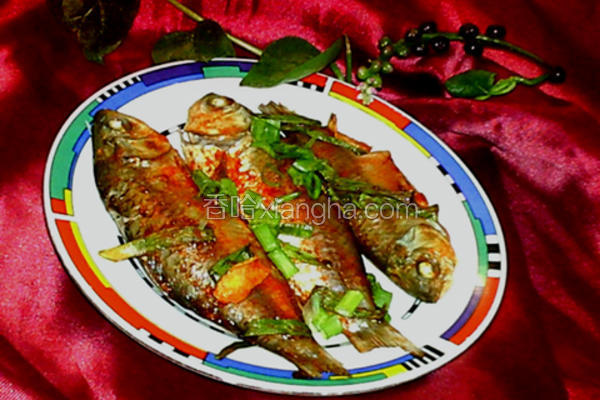烤鱼的做法正宗的做法 NjAwX2MyXzQwMA