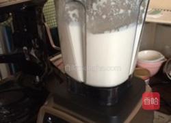 比脱脂牛奶热量