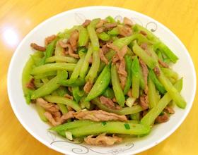 佛手瓜炒肉怎么炒呀 MjgweDIyMA