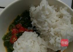 米饭加鸡蛋的做法 MjUwX2MyOjEvM15yYjI6MS84XzE4MA
