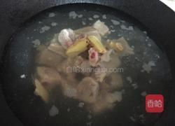 排骨汤的做法莲藕玉米 MjUwX2MyOjEvM15yYjI6MS84XzE4MA