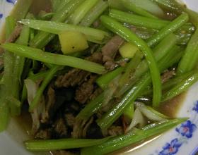 芹菜肉丝做法大全 MjgweDIyMA