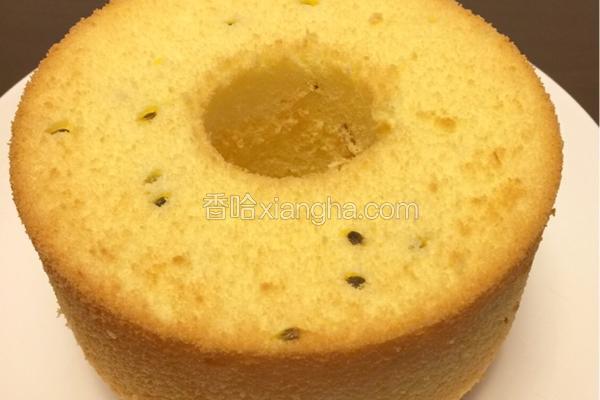 百香果戚风蛋糕(7寸中空模)的做法_菜谱_