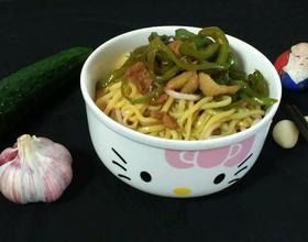 菠菜加面条做法大全视频 MjgweDIyMA