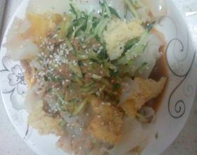 如何做手工面皮 MjgweDIyMA