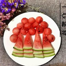 西瓜怎么做好吃简单 MjUweDI1MA