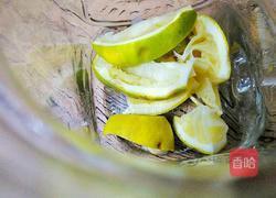 西瓜加柠檬 MjUwX2MyOjEvM15yYjI6MS84XzE4MA