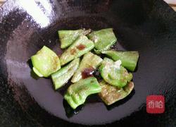 怎样做正宗的虎皮尖椒 MjUwX2MyOjEvM15yYjI6MS84XzE4MA