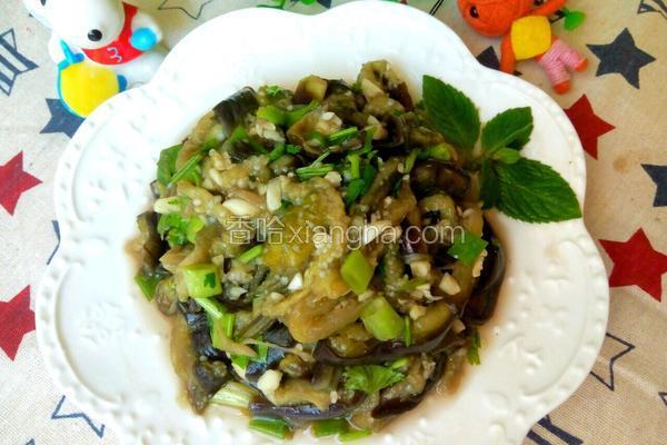 在家怎么做凉拌茄子 NjAwX2MyXzQwMA