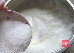 小麦粉做的戚风蛋糕（8寸）的做法图解6