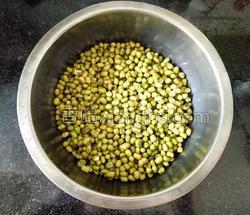 绿豆沙 MjUwX2MxXzA