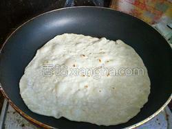 平底锅烙饼几分钟能熟 MjUwX2MxXzA