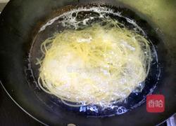 番茄酱怎么做面馅 MjUwX2MyOjEvM15yYjI6MS84XzE4MA