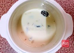 在家怎么做牛奶炖花胶 MjUwX2MyOjEvM15yYjI6MS84XzE4MA