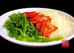 土豆丝炒鸡蛋家庭做法 MjUwX2MyOjEvM15yYjI6MS84XzE4MA