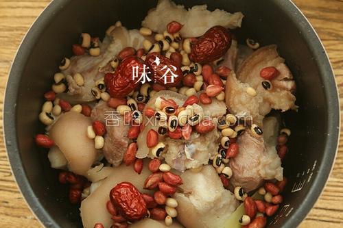 花生猪脚筋汤的做法大全【图】_花生猪脚筋汤