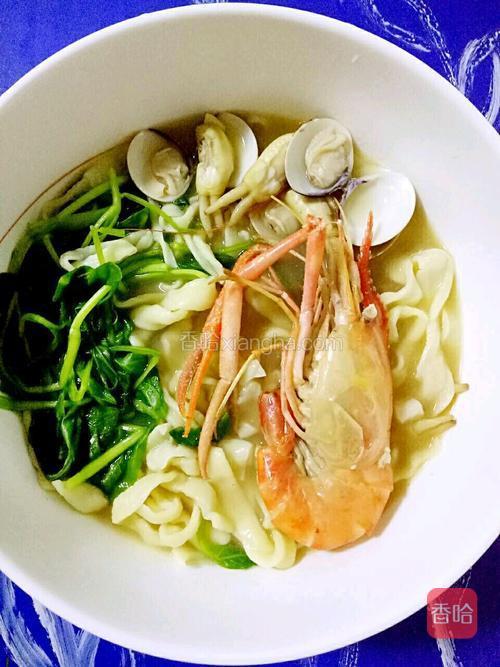 海鲜手擀鸡蛋面