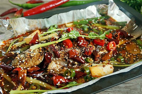 烤鱼的做法大全图 NjAwX2MyXzQwMA