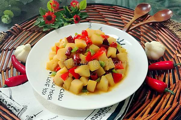 酸辣藕丁的做法_菜谱_香哈网