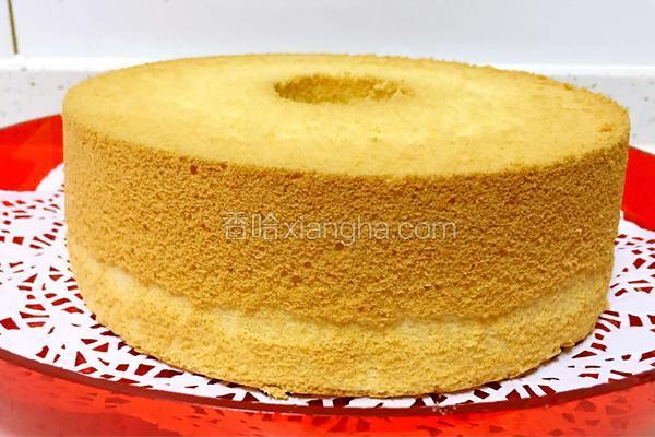 中空戚风蛋糕8寸的做法_菜谱_香哈网
