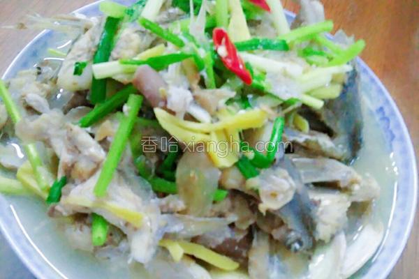潮汕煮那哥鱼头(多齿蛇鲻)的做法_菜谱_香哈网