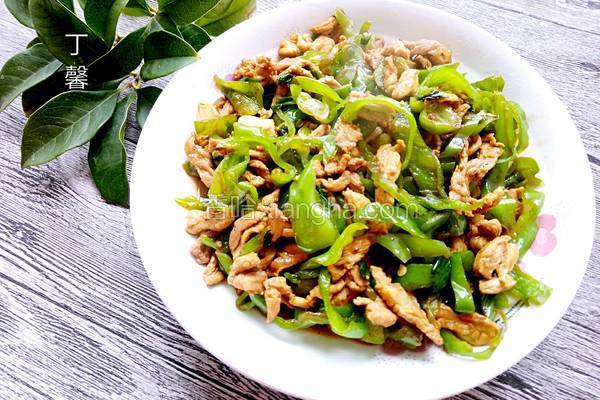 青椒丝炒肉丝的做法 NjAwX2MyXzQwMA