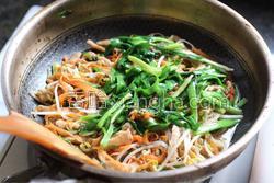 炒什么菜可以用甜面酱 MjUwX2MxXzA