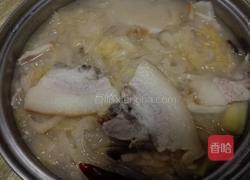 在家怎么做酸菜炖五花肉 MjUwX2MyOjEvM15yYjI6MS84XzE4MA