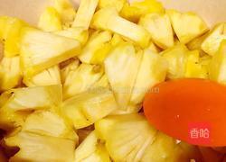 菠萝怎么做罐头好吃 MjUwX2MyOjEvM15yYjI6MS84XzE4MA