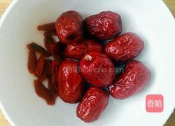 莲藕排骨汤的做法可以加红枣吗 MjUwX2MyOjEvM15yYjI6MS84XzE4MA