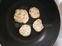 土豆泥做饼用什么淀粉 MjUwX2MxXzA